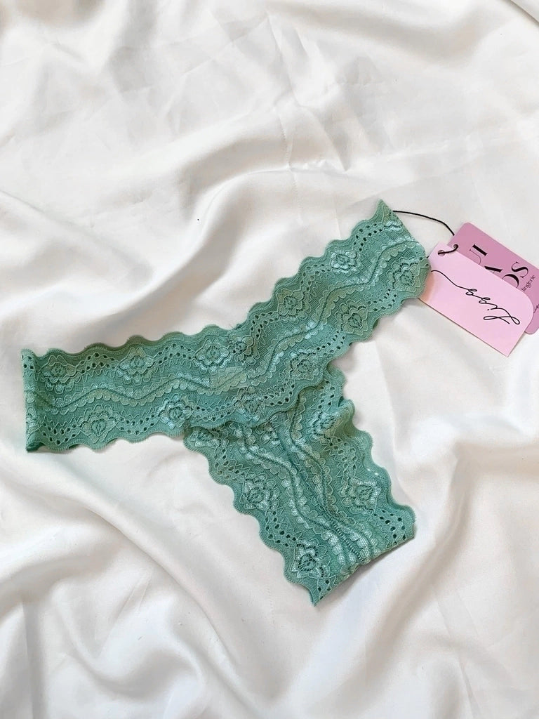 Calcinha Toda em Renda | Giovana