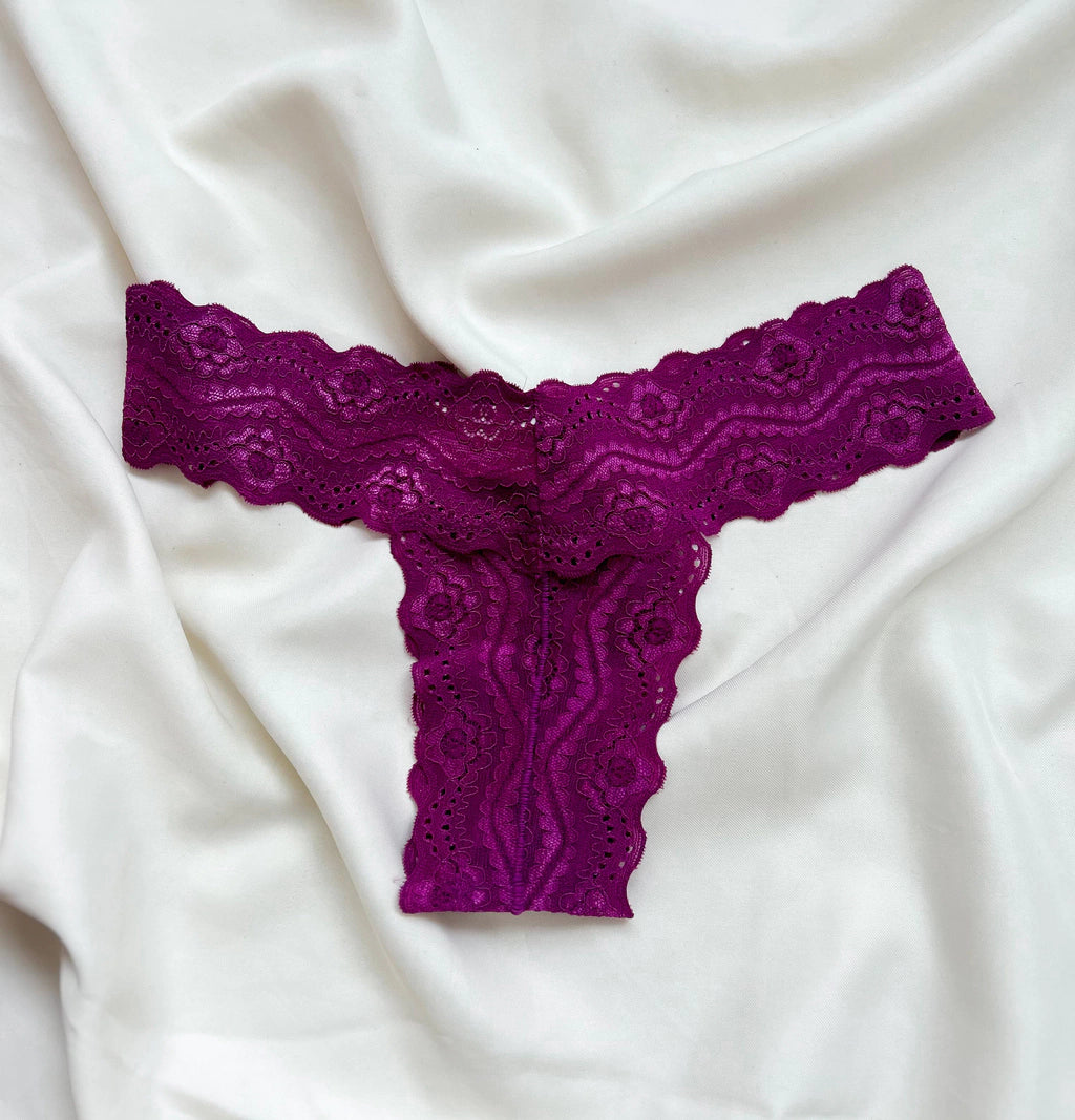 Calcinha Toda em Renda | Giovana