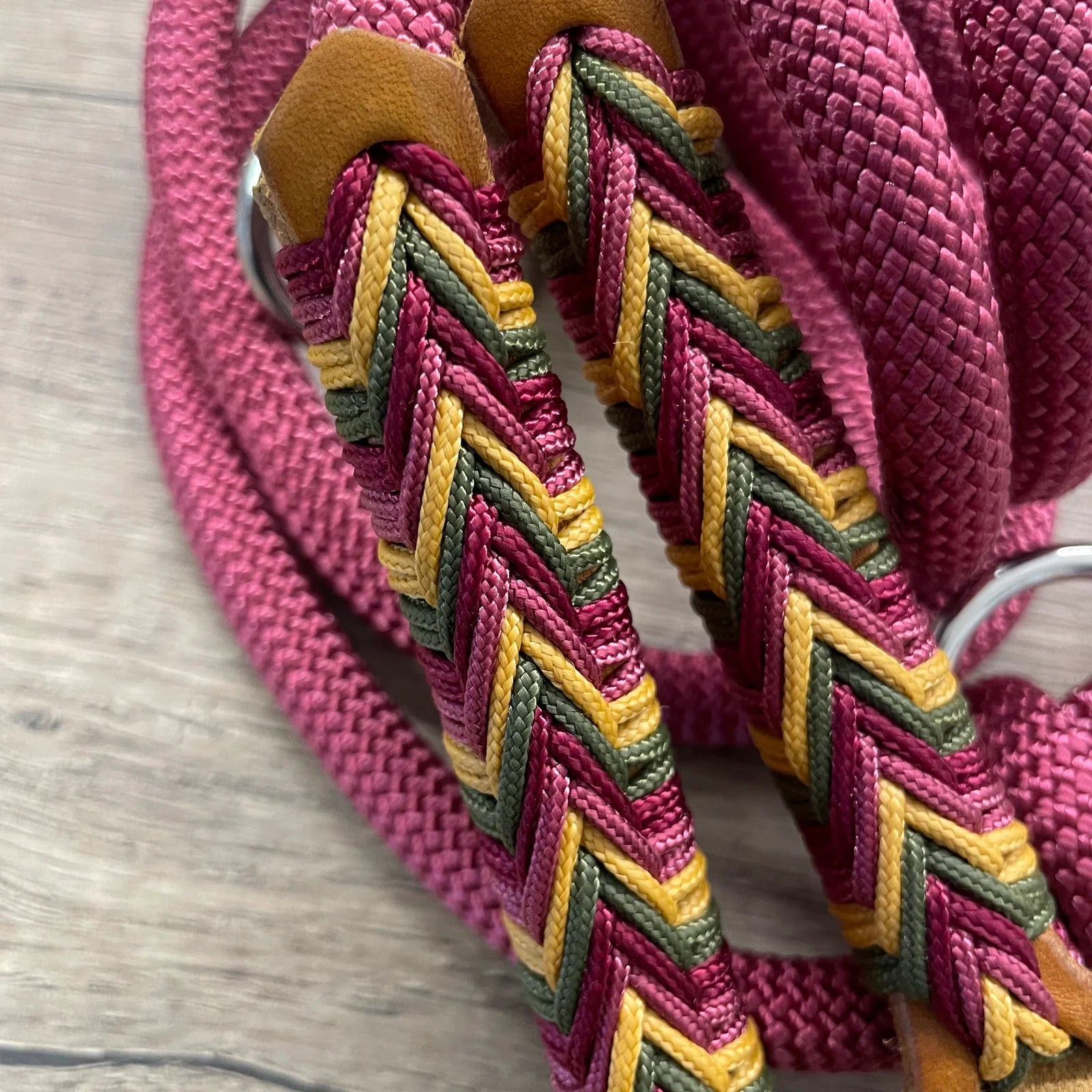 Guia de couro e corda premium | Grapes