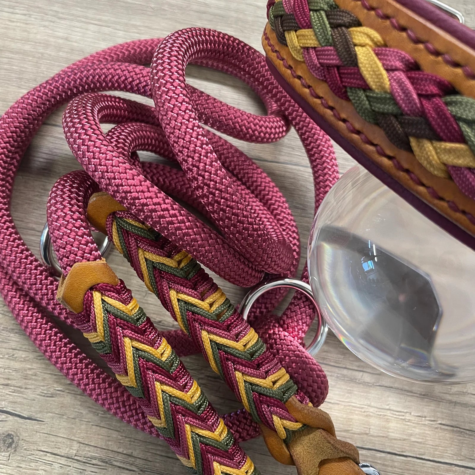 Guia de couro e corda premium | Grapes