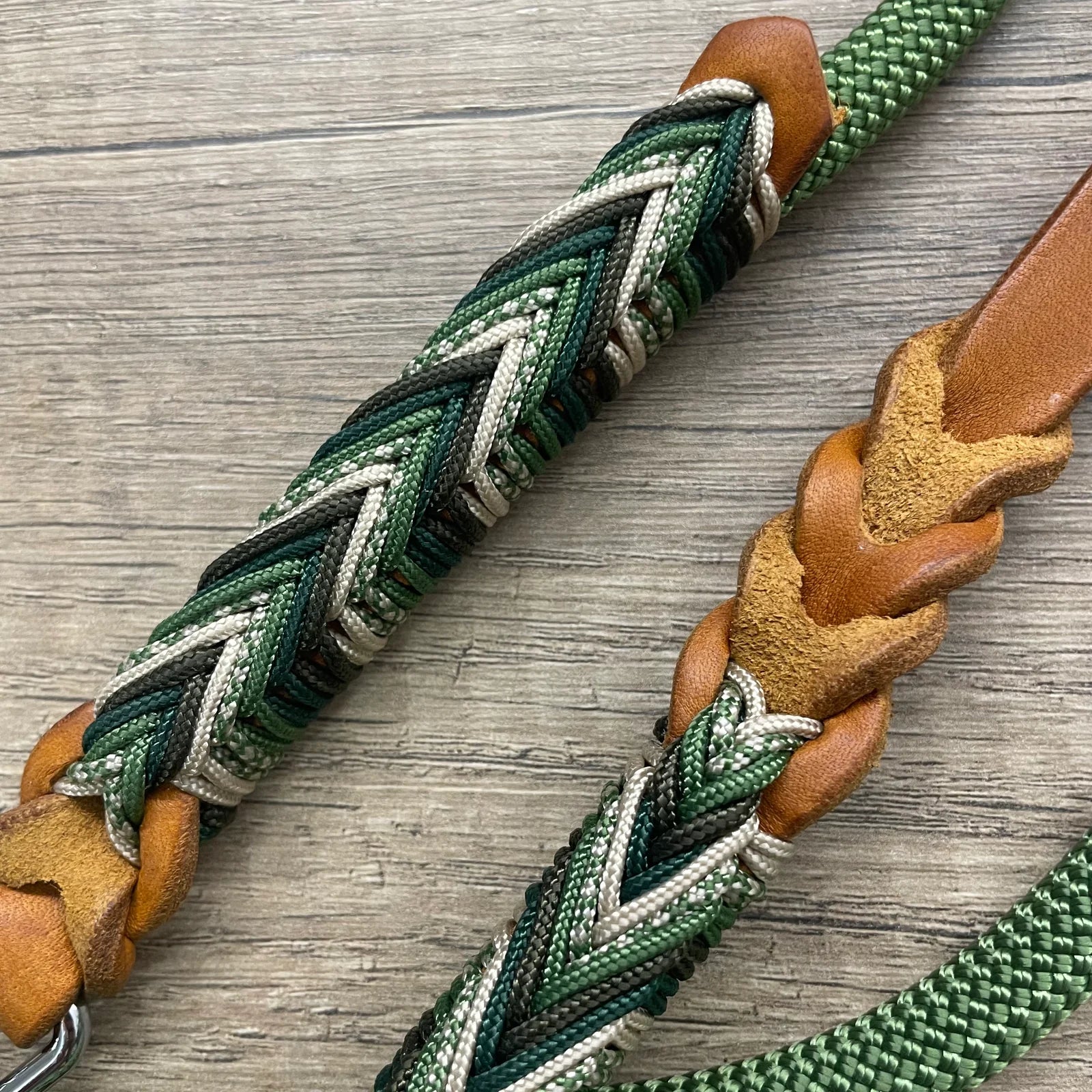 Guia de couro e corda premium | Dark Forest