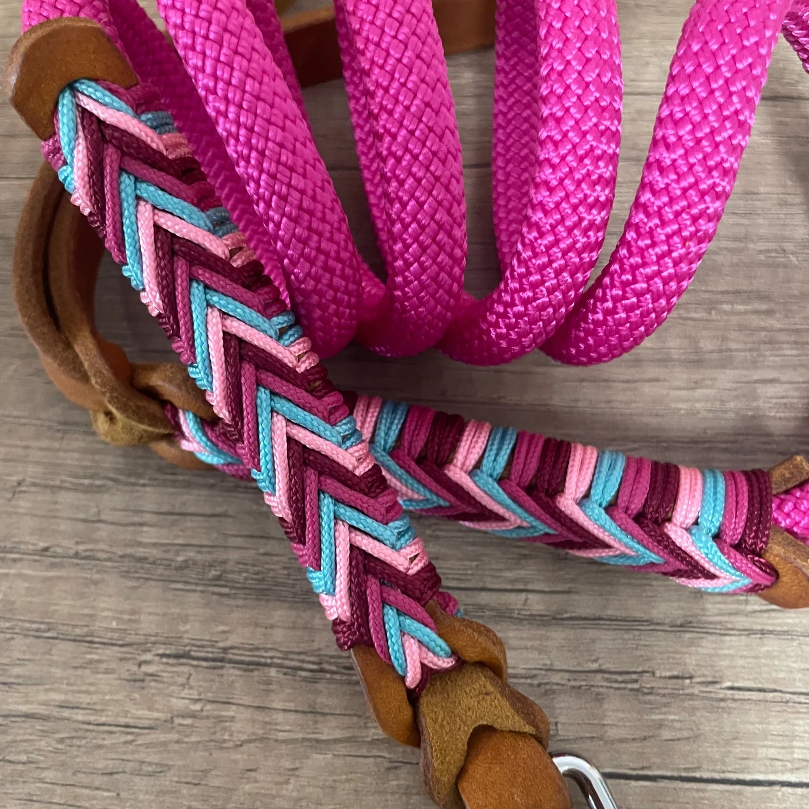 Guia de couro e corda premium | Cherry Muffin